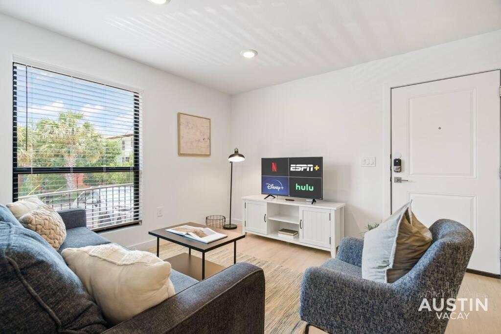 Prime Atx Location Steps To Coffee, Eats And More Austin Exterior foto